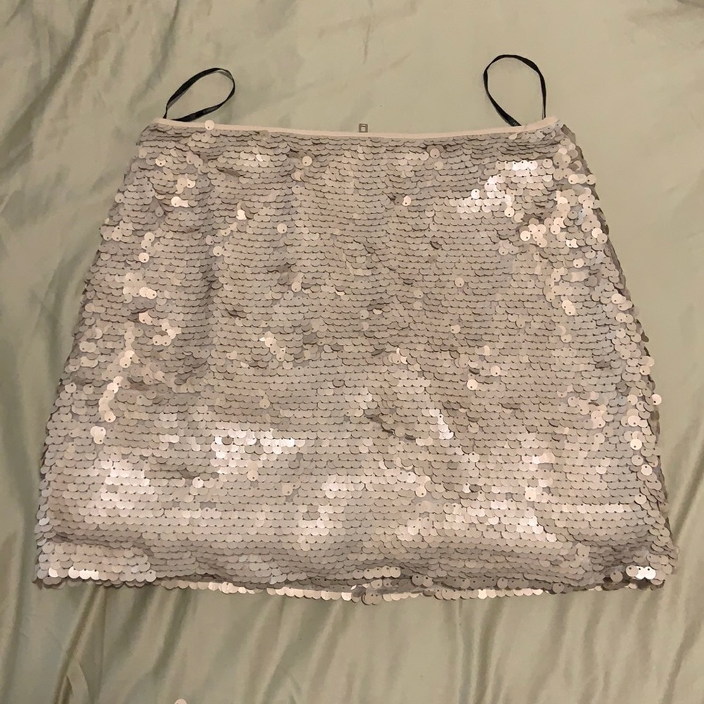 Beautiful sequin skirt✨
